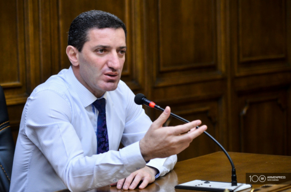 Որ իմանաք, թե ինչ մարդկանց տներում են խուզարկություններ կատարում, կթուլանաք ծիծաղից